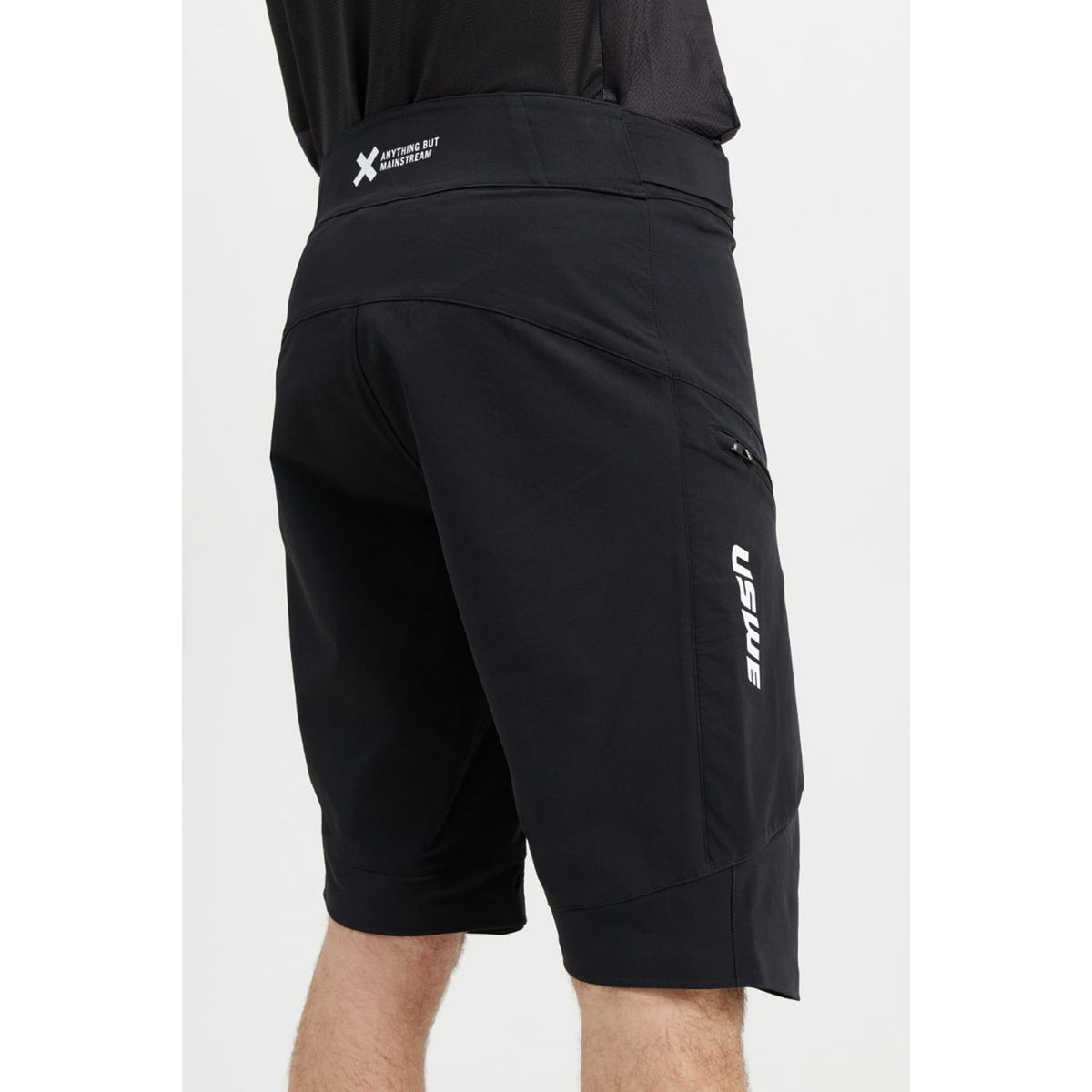 USWE HYBRID MTB -shortsi musta