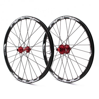 Paire de Roues PRIDE 20" (451mm) Control V1 Disc Axes 10/15mm Rouge