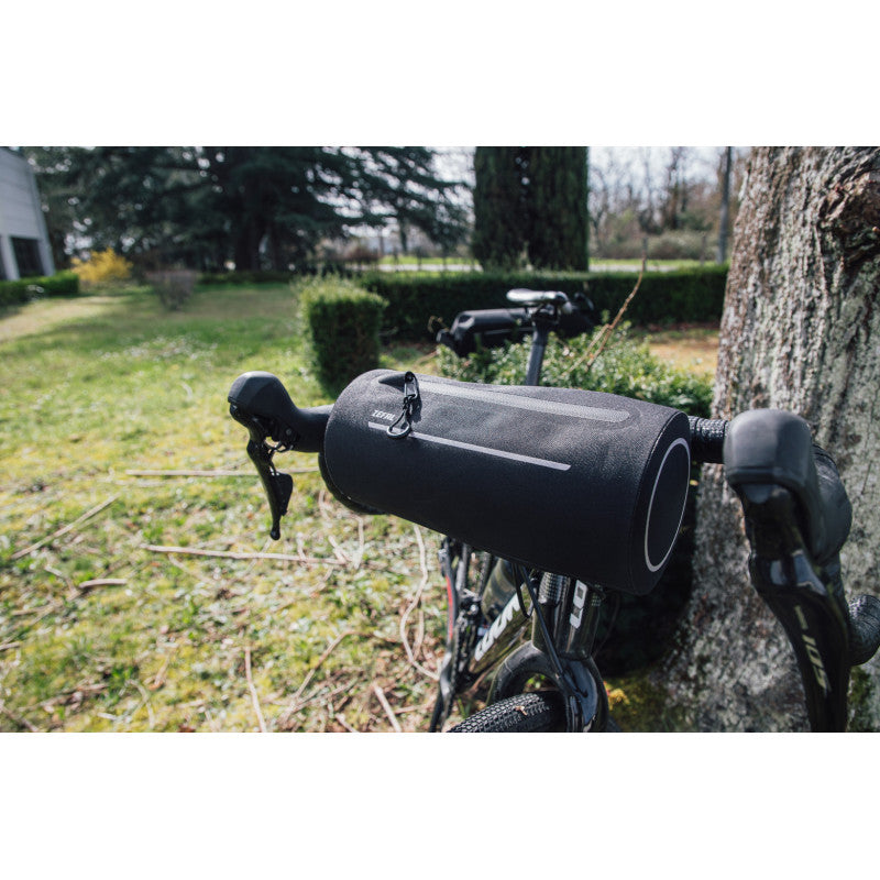 ZEFAL Z-ADVENTURE F2 AERO 2,5L Styrtaske Sort
