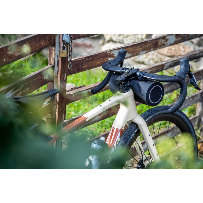 ZEFAL Z-ADVENTURE F2 AERO 2,5L Styrtaske Sort